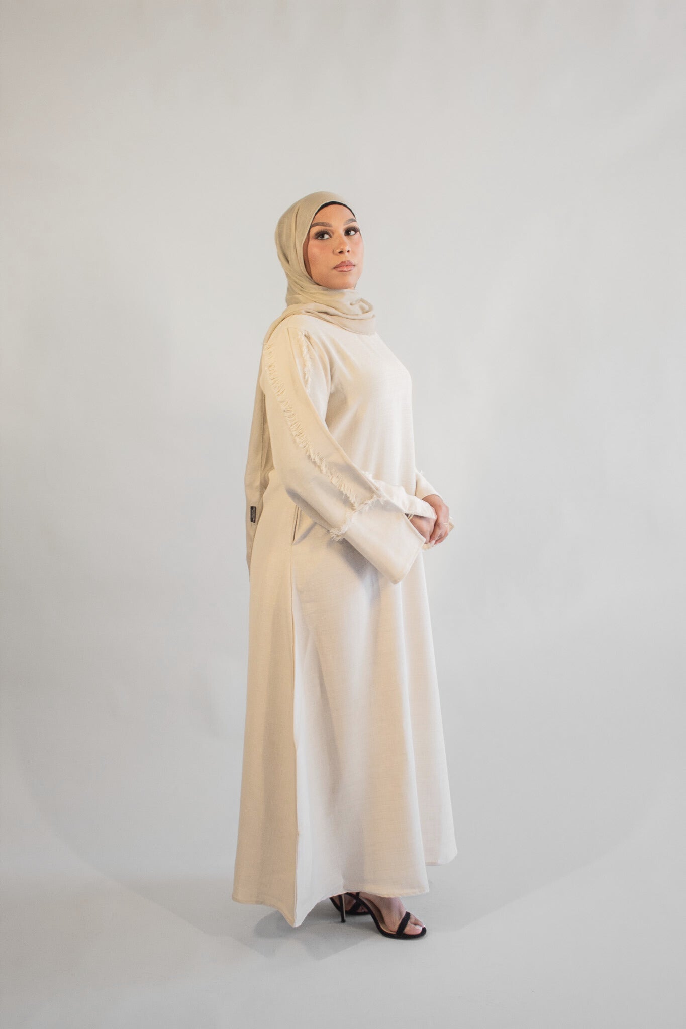 Aisha Linen Fringe Abaya - Beige